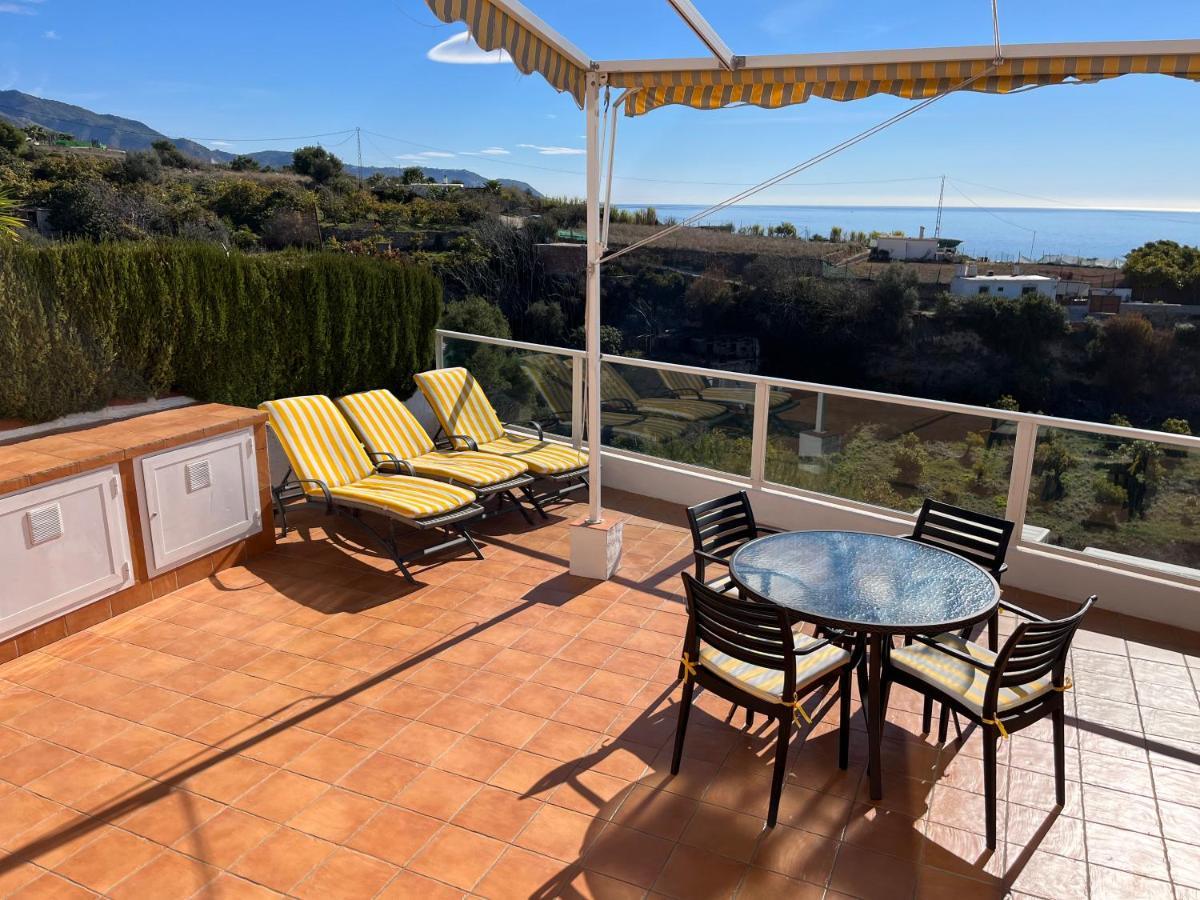 Delightful Burriana House With Magnificent Beach & Sea Views. Нерха Экстерьер фото